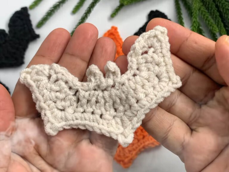 Crochet a Halloween Bat Easy Free Pattern