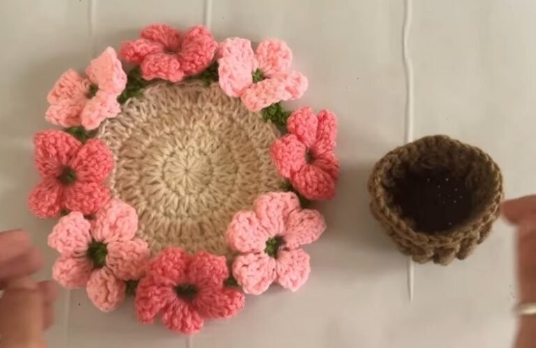 How to Crochet a Puff Flower Coaster with Pot (Free Pattern) Crochet a Puff Flower Coaster with Pot