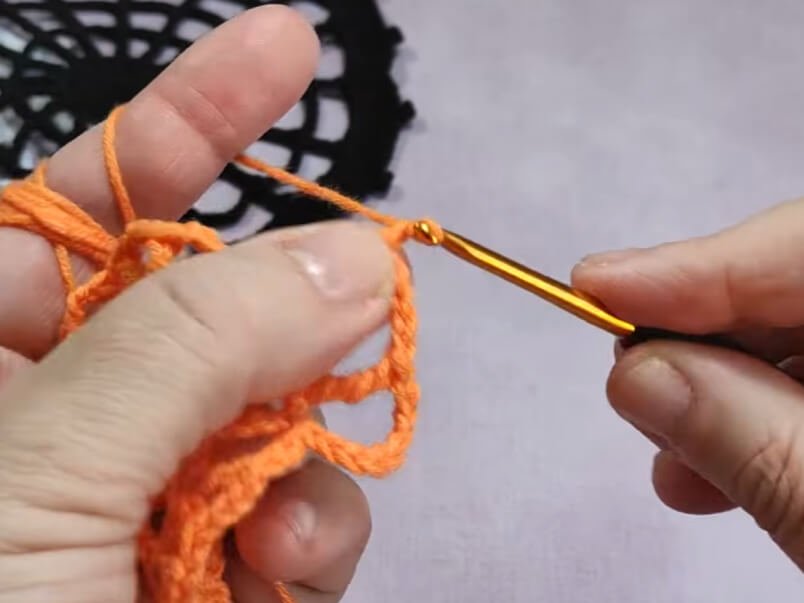 Crochet a Spider Web Doily (Free Pattern)