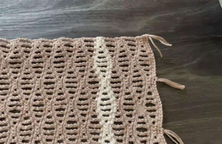 Free Easy Crochet Wave Stitch Rectangle Placemat Pattern